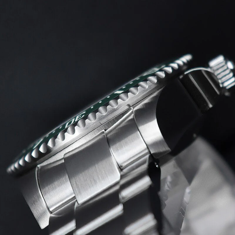 Cronos 44mm Sub Diver 2000 Meters Watch L6009M - Image 12