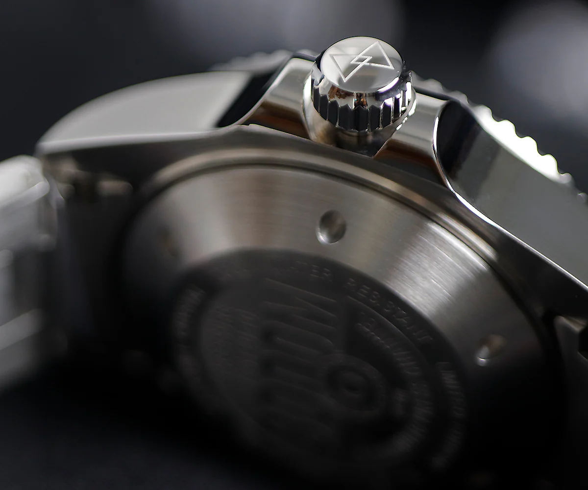 Cronos 44mm Sub Diver Watch L6009 - No Calendar - Image 18