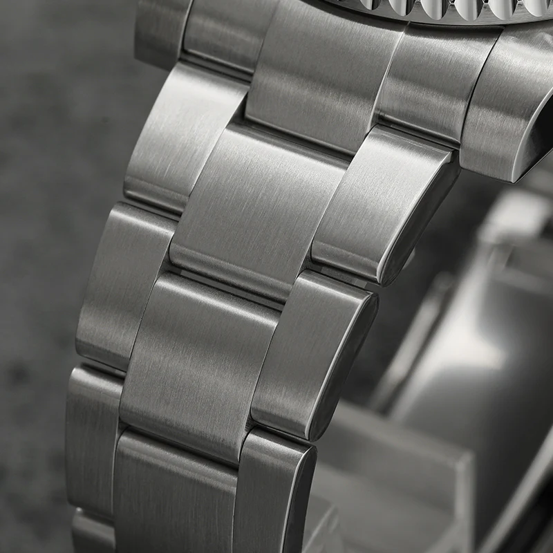 Cronos 2.5x Sub Diver NH35 Dive Watch L6015 with Calendar - Image 29