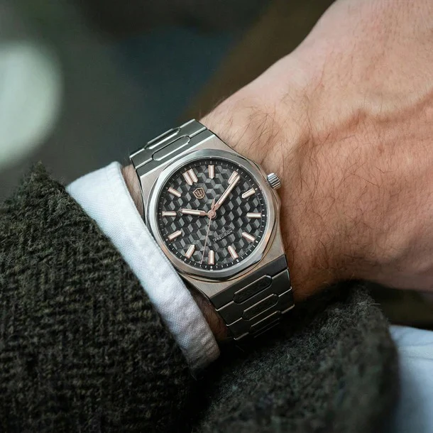 Watchdives Premier WD0016B Square-Block Faceted Dial Original Design - Image 12