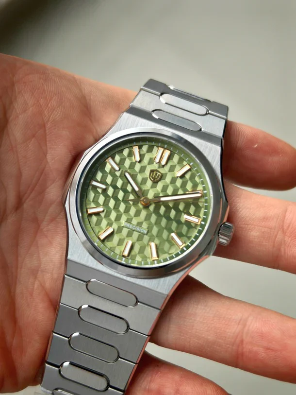 Watchdives Premier WD0016B Square-Block Faceted Dial Original Design - Image 14